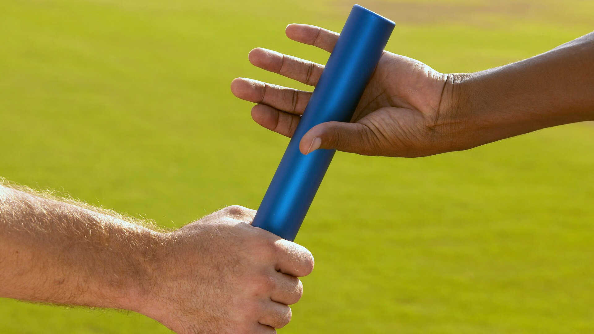 爱游戏登录入口-电竞专属生态链日益完善，产业链上下游紧密合作，电竞生态市场